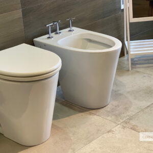 INODORO CORTO + BIDET + TAPA MARINA FERRUM
