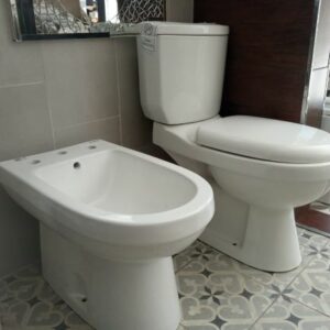 SANITARIOS GARDA INDONORO+DEPOSITO+BIDET+TAPA DE REGALO - Image 2