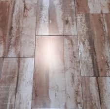 MADERA LENGA 31X53 PISO-PARED