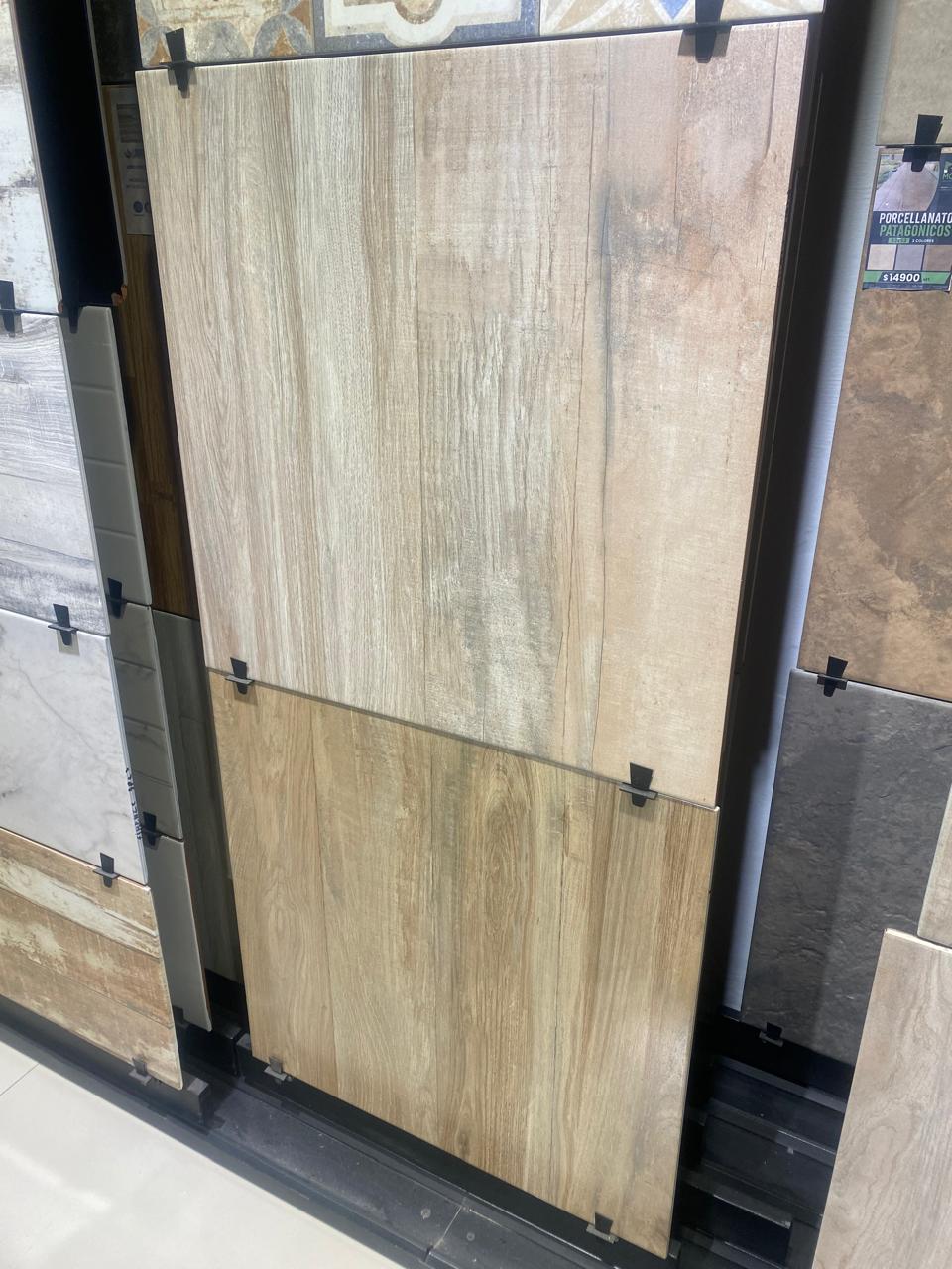 PINO CLARO 56X56 Y PINO OSCURO 56X56