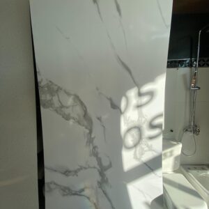 PLACAS PVC REVESTIR PAREDES BAÑO, COCINA, LIVING 1.22X2.44  MATE O SATINADA - Image 4