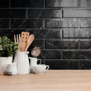 SUBWAY NEGRO MARQUINA 8.5X30